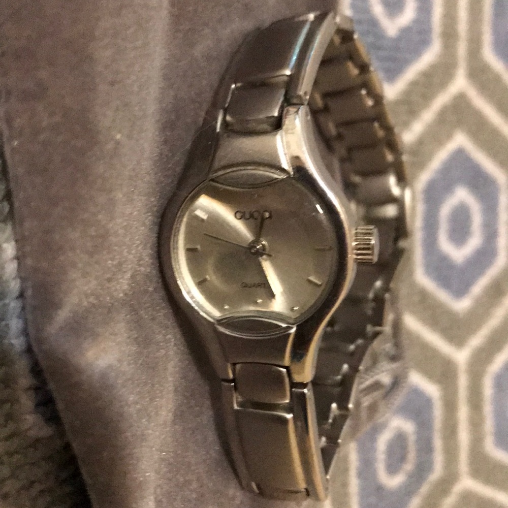 Gucci vintage watch